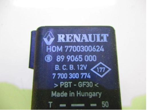 Renault Master 2.8 DTI relé svíčky: žavícich: