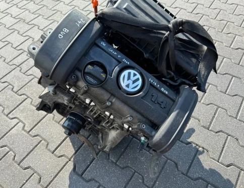 VW GOLF V 2008 motor  1.4 16V BUD