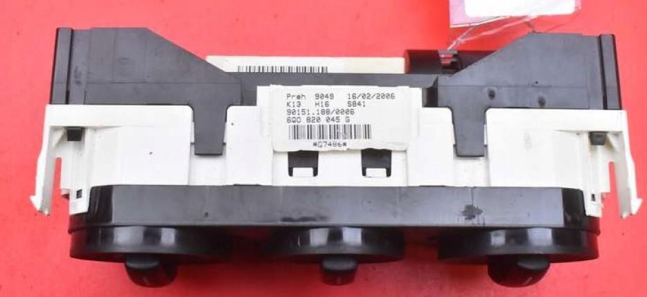 VOLKSWAGEN POLO IV 4 9N LIFT Panel ovládania kúrenia 6Q0820045G