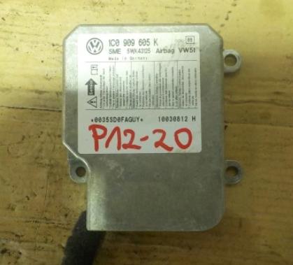 VW POLO IV 9N  Modul senzor airbag  1C0909605K