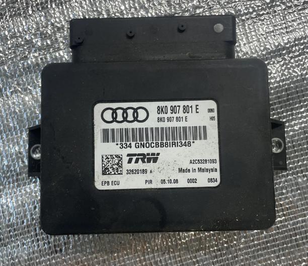 AUDI A4 B8 Modul ručnej brzdy 8K0907801E