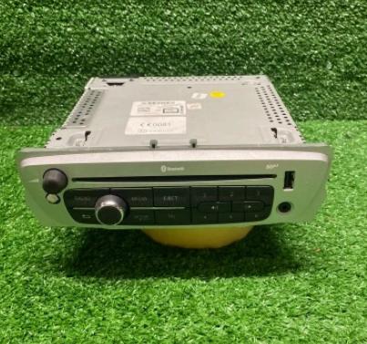 RADIO RENAULT MEGANE SCENIC 3  RADIO CD MP3 BLUETOOTH  281153266R 