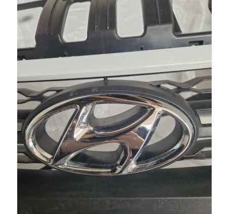 Hyundai i30 II  2016 81 kW KOMBI 1.6CRDI 110KM 11-17 1600 Mriežka maska 86351-A6600