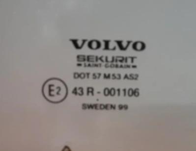 Volvo S80 2001 sklo dvere Predné Prave