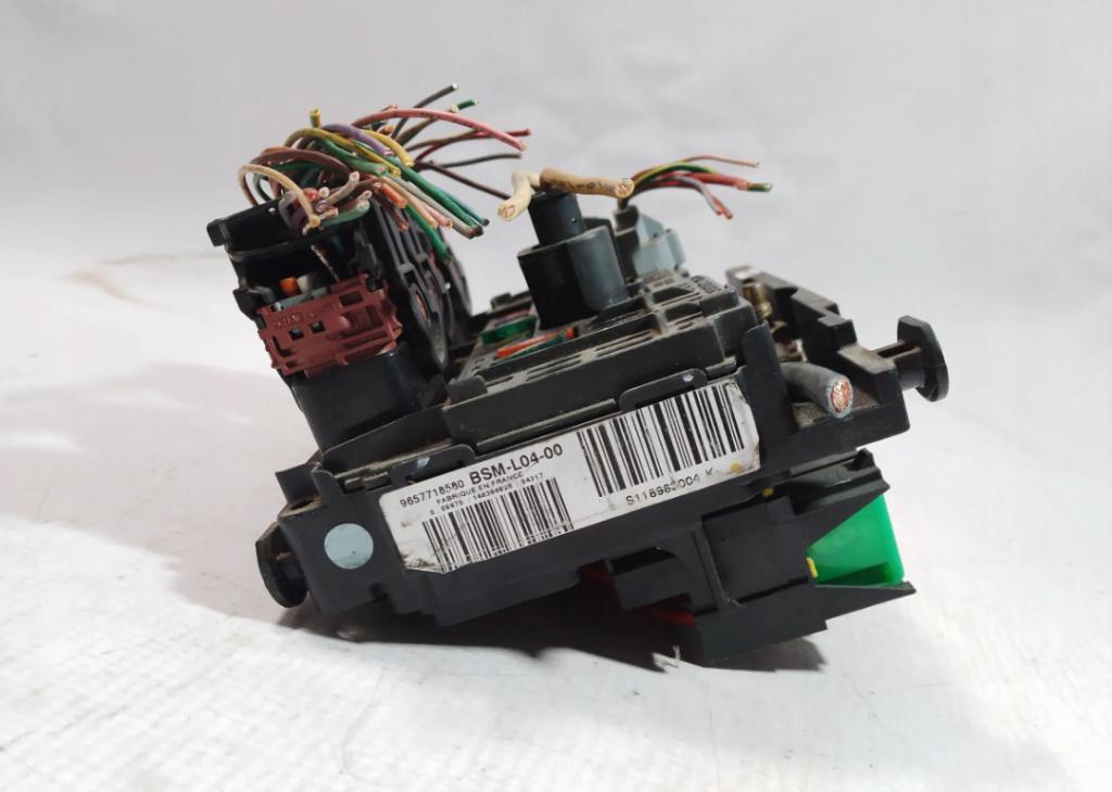 Citroen C4  BSM MODUL  9657718580 ; S118983004K