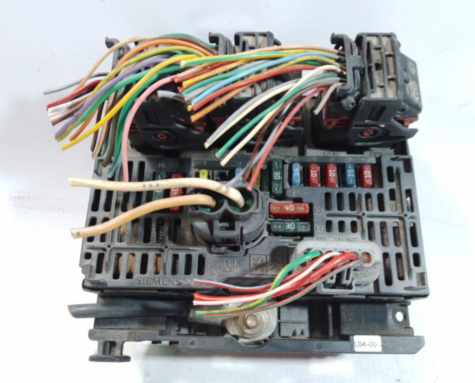 Citroen C4  BSM MODUL  9657718580 ; S118983004K