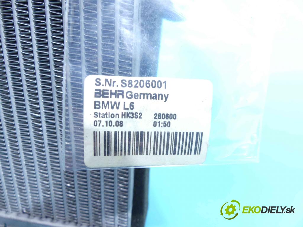 Bmw 7 F01 2008-2015 3.0d 245KM automatic 180 kW 2993 cm3 4- radiator S8206001 (Radiátory kúrenia)