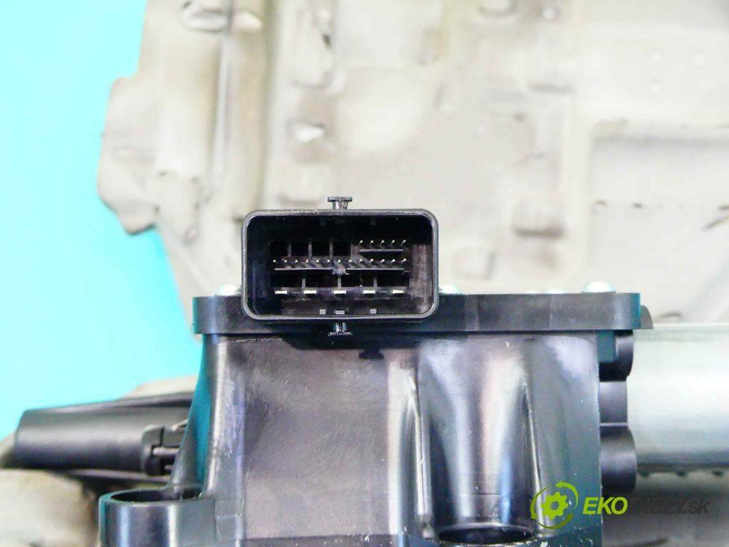 Citroen C4 II 2010-2017 1.2 THP 131 HP manual 96 kW 1199 cm3 5- Brzda manuál: 9672984680 (Ručné brzdy)