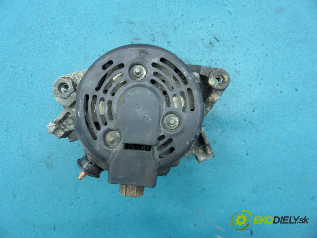 Toyota Yaris II 2005-2011 1.3 vvti 101 HP manual 74 kW 1329 cm3 5- Alternator 27060-0Y030 (Alternátory)