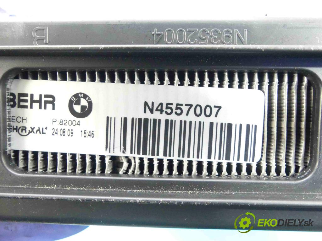 Bmw 7 F01 2008-2015 4.4 V8 XDrive: 408KM automatic 300 kW 4395 cm3 4- radiator N4557007 (Radiátory kúrenia)