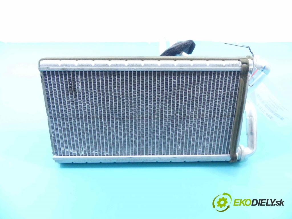 Fiat Freemont 2.0 jtd 163 HP automatic 120 kW 1956 cm3 5- radiator  (Radiátory kúrenia)