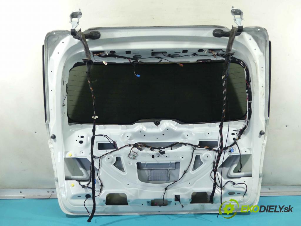 Mercedes ML W166 2011-2015 3.5 V6 306KM automatic 225 kW 3498 cm3 5- zadna kufor  (Zadné kapoty)