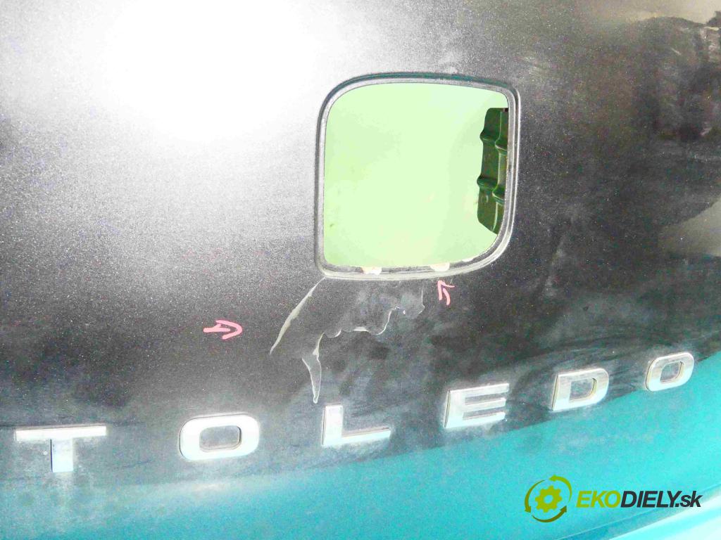 Seat Toledo III 2004-2009 2.0 tdi 140 HP manual 103 kW 1968 cm3 5- zadna kufor  (Zadné kapoty)