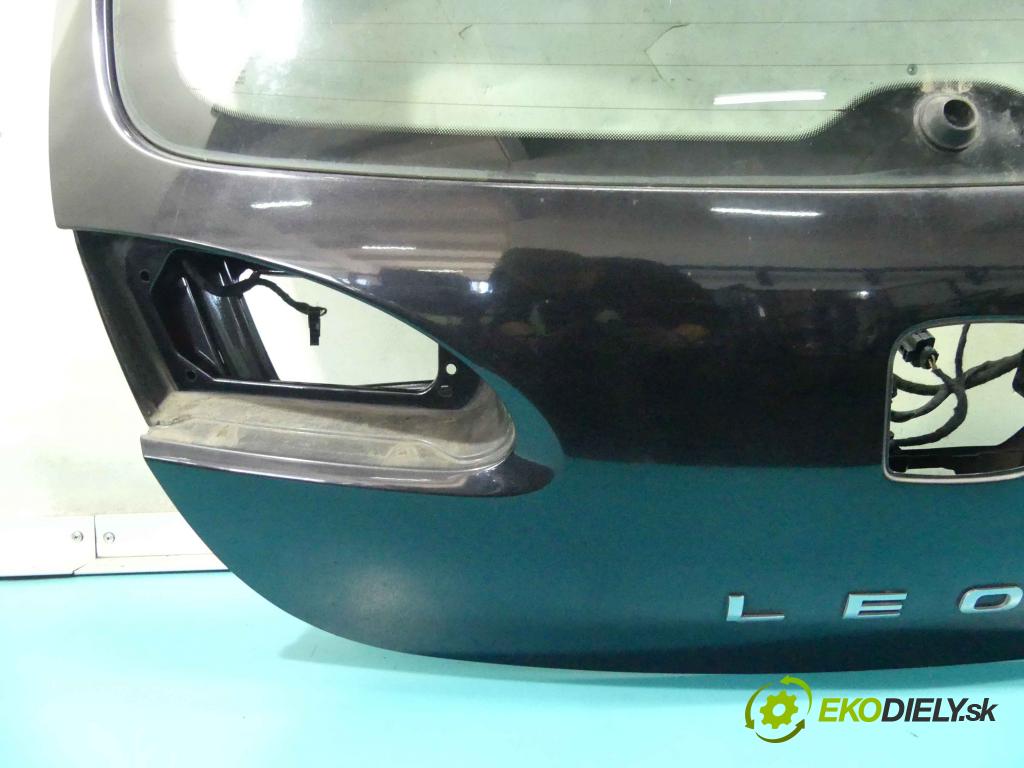 Seat Leon II 2005-2012 1.9 tdi 105 HP manual 77 kW 1896 cm3 5- zadna kufor  (Zadné kapoty)