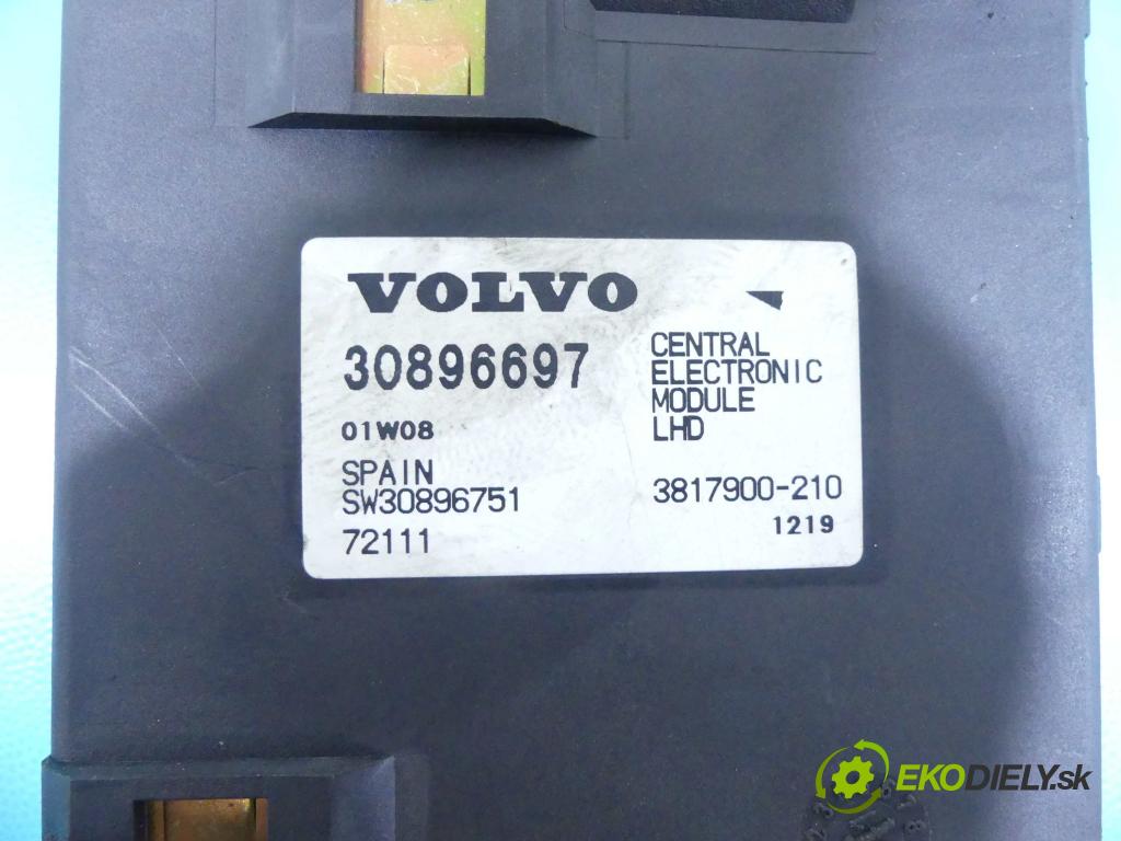 Volvo V40 I 1995-2004 1.8 16v 122 HP manual 90 kW 1783 cm3 5- modul riadiaca jednotka 30896697 (Ostatné)