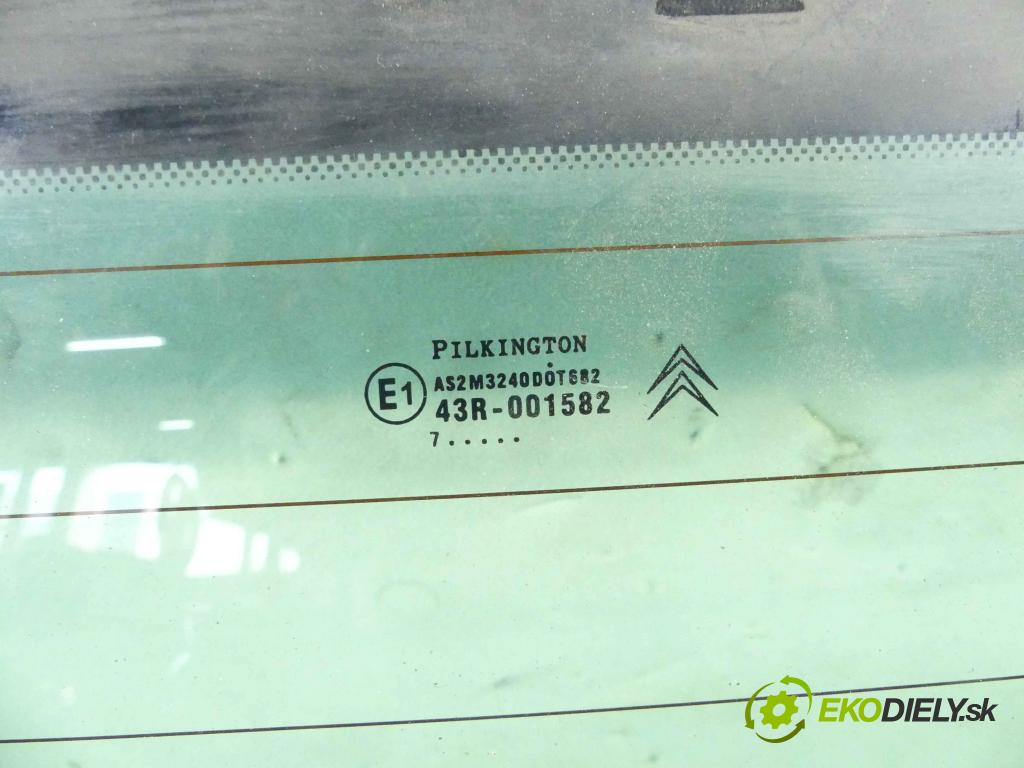 Citroen C4 I 2004-2011 1.6 16v 109 HP manual 80 kW 1587 cm3 5- sklo zadná  (Sklá zadné)