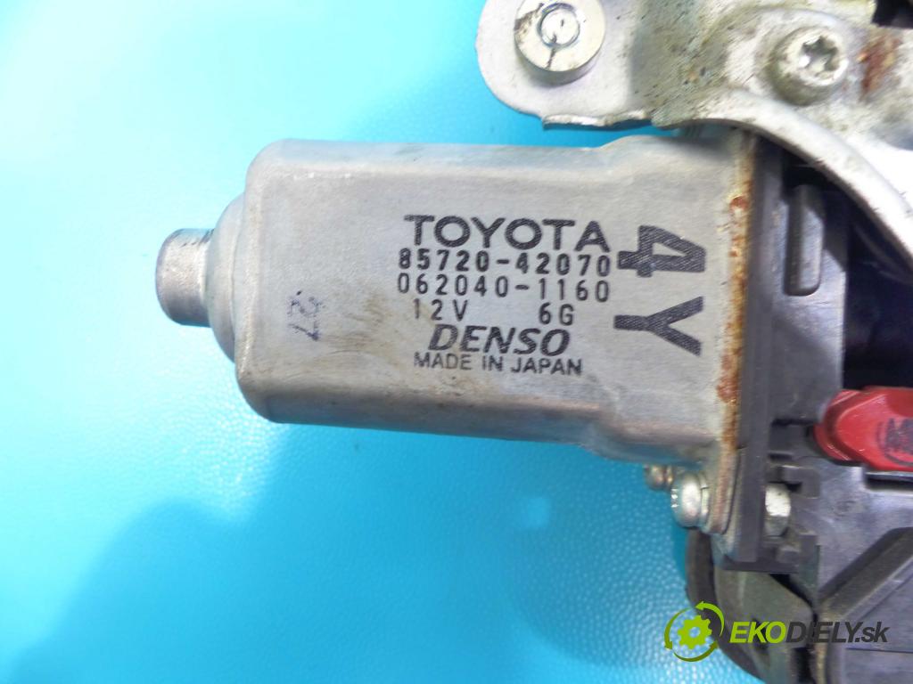 Toyota Rav4 II 2000-2005 2.0 D4D 116 HP manual 85 kW 1995 cm3 5- mechanizmus okná predné ľavý 85720-42070