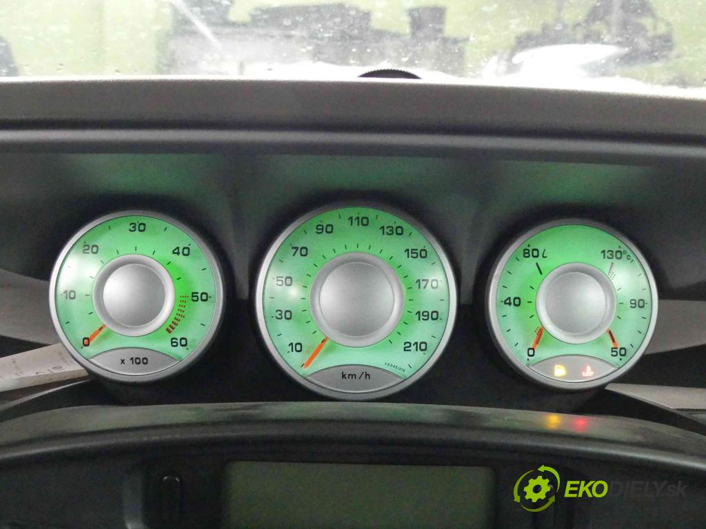 Citroen C8 2002-2014 2.2 hdi 128 hp manual 94 kW 2179 cm3 5- Přístrojová deska 1490107080 (Přístrojové desky, displeje)