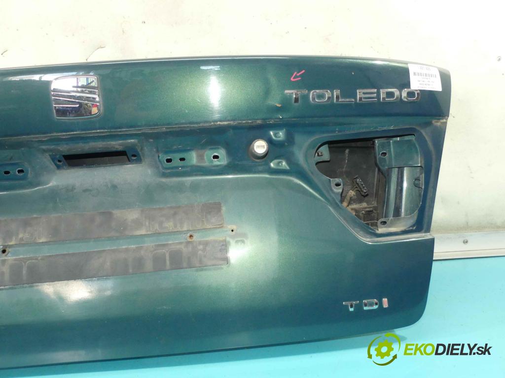 Seat Toledo II 1998-2004 1.9 TDI 110 HP manual 81 kW 1896 cm3 5- zadna kufor  (Zadné kapoty)