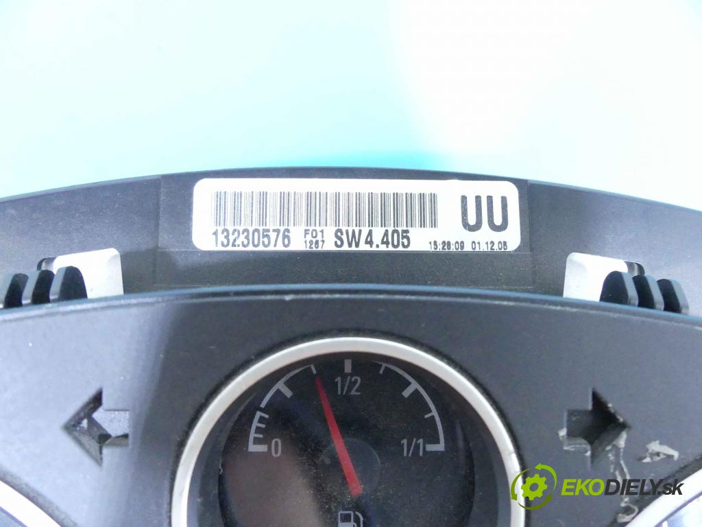 Opel Zafira B 2005-2014 1.9 cdti 101 HP manual 74 kW 1910 cm3 5- prístrojovka/ budíky 13230576 (Prístrojové dosky, displeje)