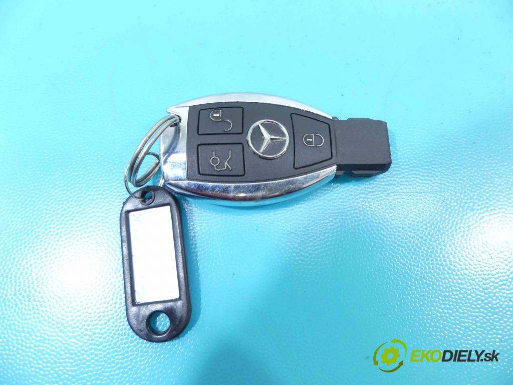 Mercedes CLK II C209 2002-2009 2,2.0 cdi 150 hp automatic 110 kW 2148 cm3 2- spínací skříňka 2095453508 (Spínací skříňky a klíče)