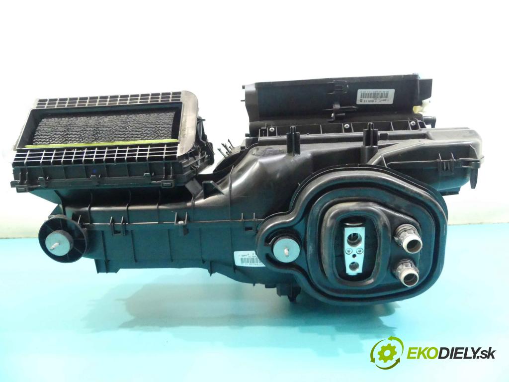 Vw Golf VII 2012-2020 1.4 tsi 122 HP manual 90 kW 1395 cm3 5- radiator 5Q1820002T (Radiátory kúrenia)
