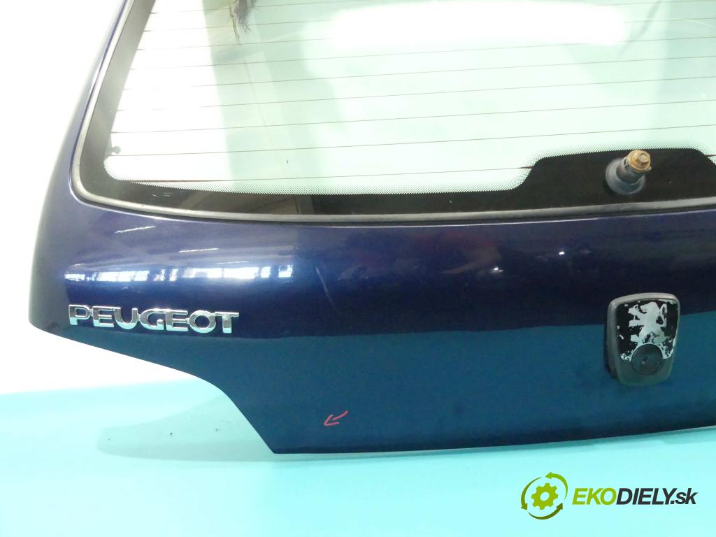 Peugeot 106 1.1 60 hp manual 44 kW 1124 cm3 3- zadní kufrové dveře  (Zadní kapoty)