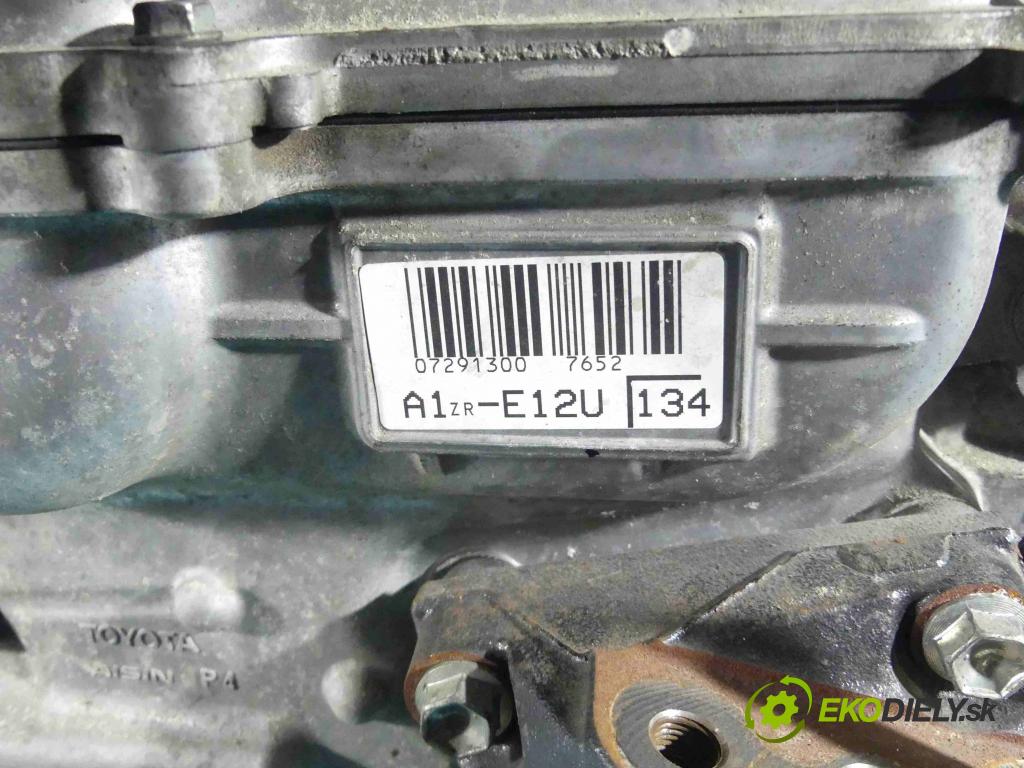 Toyota Corolla E16/E18  2013-2019 1.6 16v 132  HP manual 97 kW 1598 cm3 4- motor benzín: 1ZR-FAE