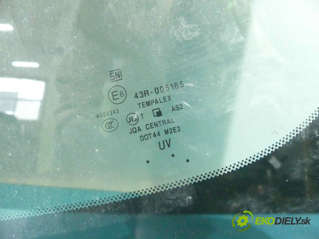 Infiniti Q50 I 2013-2017 2.0 T 211KM automatic 155 kW 1991 cm3 4- sklo zadná  (Sklá zadné)