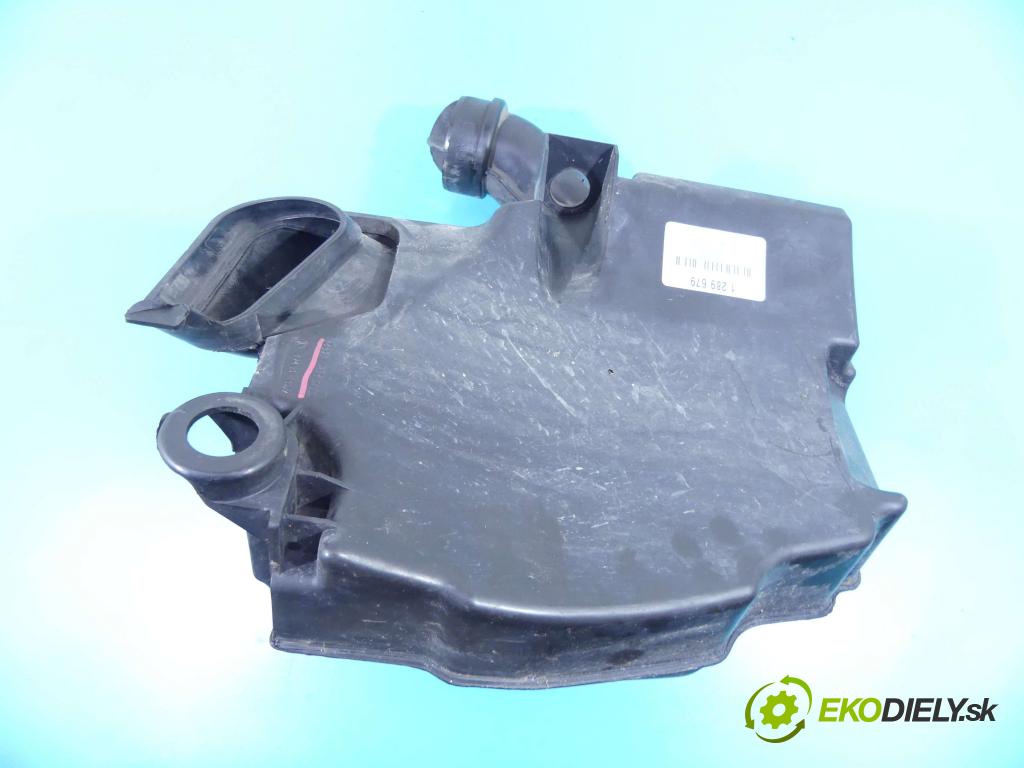 Ford Focus Mk2 2004-2011 2.0 16v 145 hp manual 107 kW 1999 cm3 3- obal filtra vzduchu 4M51 9F763 EA (Kryty filtrů)