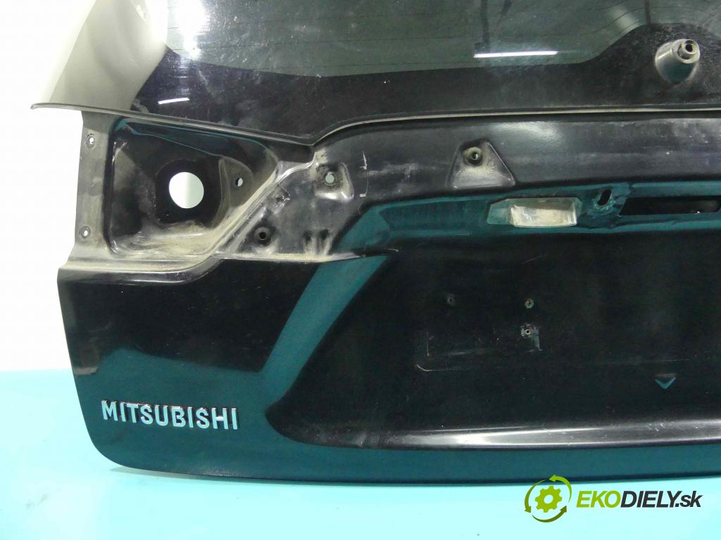 Mitsubishi Outlander II 2006-2013 2.0 DI-D 140 HP manual 103 kW 1968 cm3 5- zadna kufor  (Zadné kapoty)
