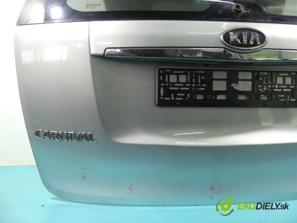 Kia Carnival II 2005-2014 2.9 crdi 185 HP automatic 136 kW 2902 cm3 5- zadna kufor  (Zadné kapoty)