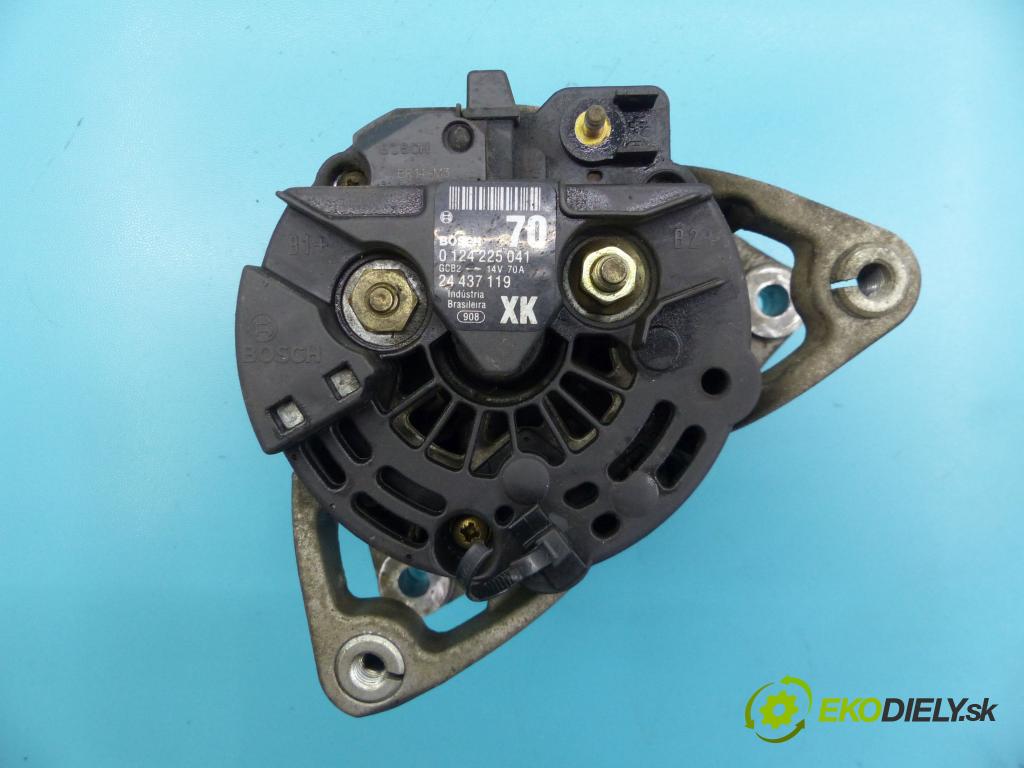 Opel Corsa C 2000-2006 1.0 12V 58 hp manual 43 kW 973 cm3 5- Alternator 0124225041 (Alternátory)