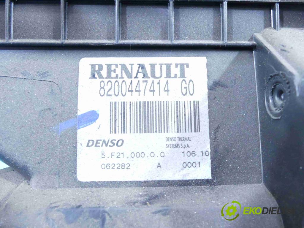 Renault Kangoo II 2008- 1.5 dci 86 HP manual 63 kW 1461 cm3 5- radiator 8200447414 (Radiátory kúrenia)