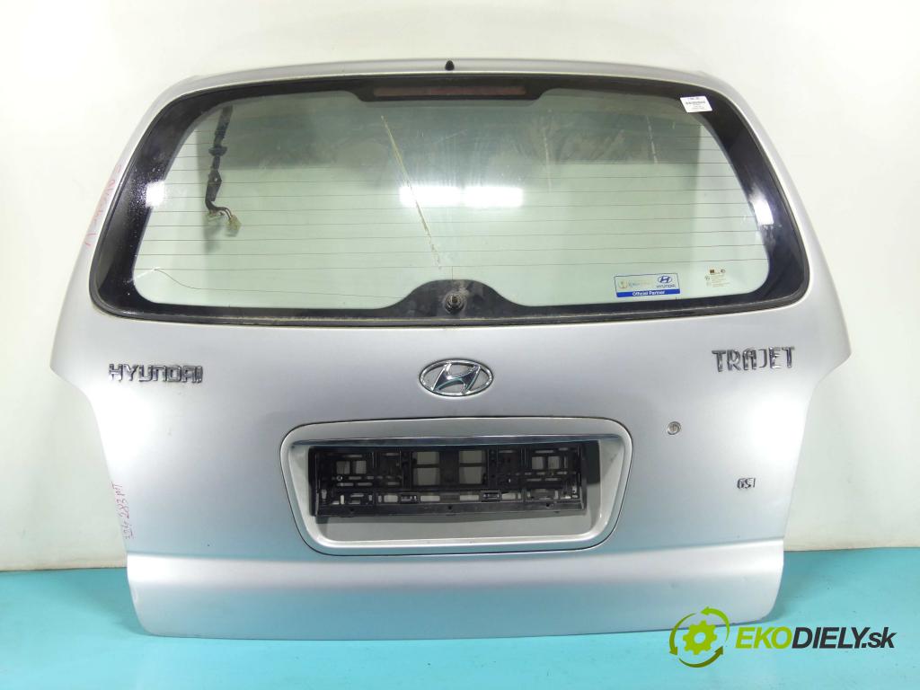 Hyundai Trajet 2.0 crdi 114 HP manual 84 kW 1991 cm3 5- zadna kufor  (Zadné kapoty)