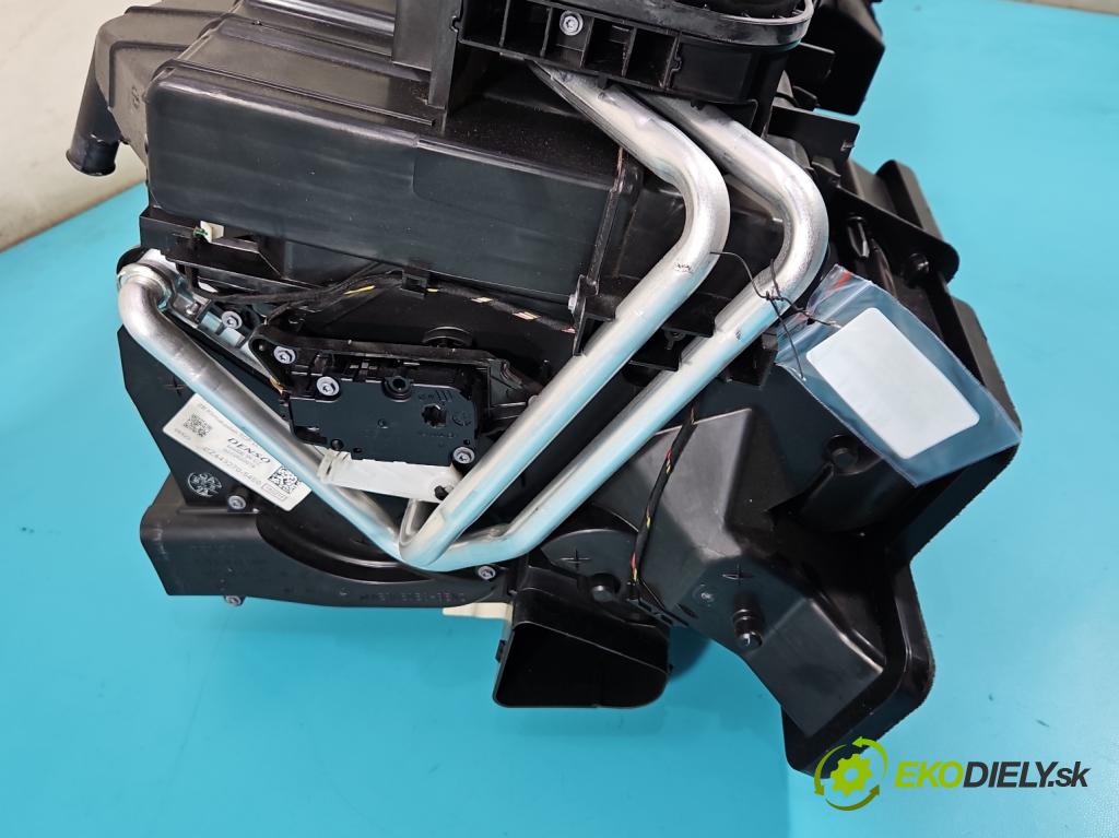 Mercedes GLA X156 2013-2019 1.6 T 156 HP automatic 115 kW 1595 cm3 5- radiator 2468300084 (Radiátory kúrenia)