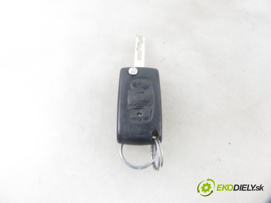 CITROEN C4 Grand Picasso I (UA_) VAN 2008 80,00 1.6 HDi - 9HZ (DV6TED4) 1560,00 spínačka 9663123380 ; 36410600 (Spínací skříňky a klíče)