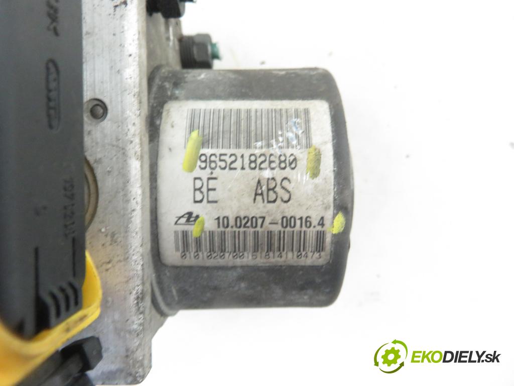 CITROEN C3 I (FC_) HB 2004 50,00 1.4 HDi 8V - 8HX 1398,00 pumpa ABS 9652182680 ; 10020700164 ; 10097011183 (Pumpy brzdové)