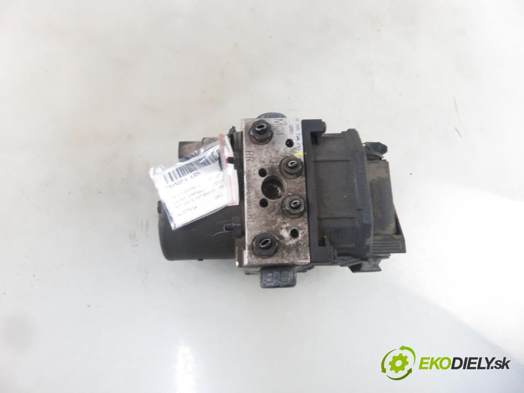 ALFA ROMEO 147 (937_) HB 2002 110,00 2.0 16V T.SPARK (937.AXA1, 937.AXC1, 937.BXC1) - A 1970,00 Pumpa ABS 0265225033 ; 0265950099 (Pumpy ABS)