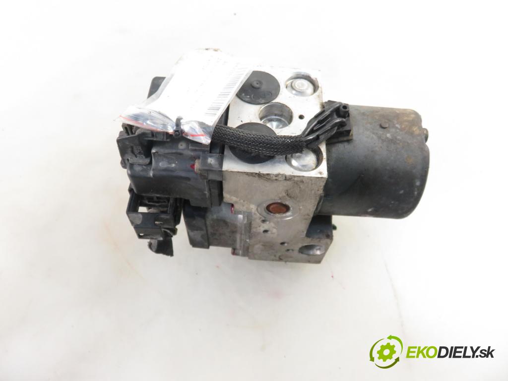 RENAULT SCENIC I (JA0/1_) HB 2002 102,00 2.0 16V RX4 139 - F4R 744 1998,00 Pumpa ABS 0273004396 ; 7700430801 ; 0265220544 (Pumpy ABS)