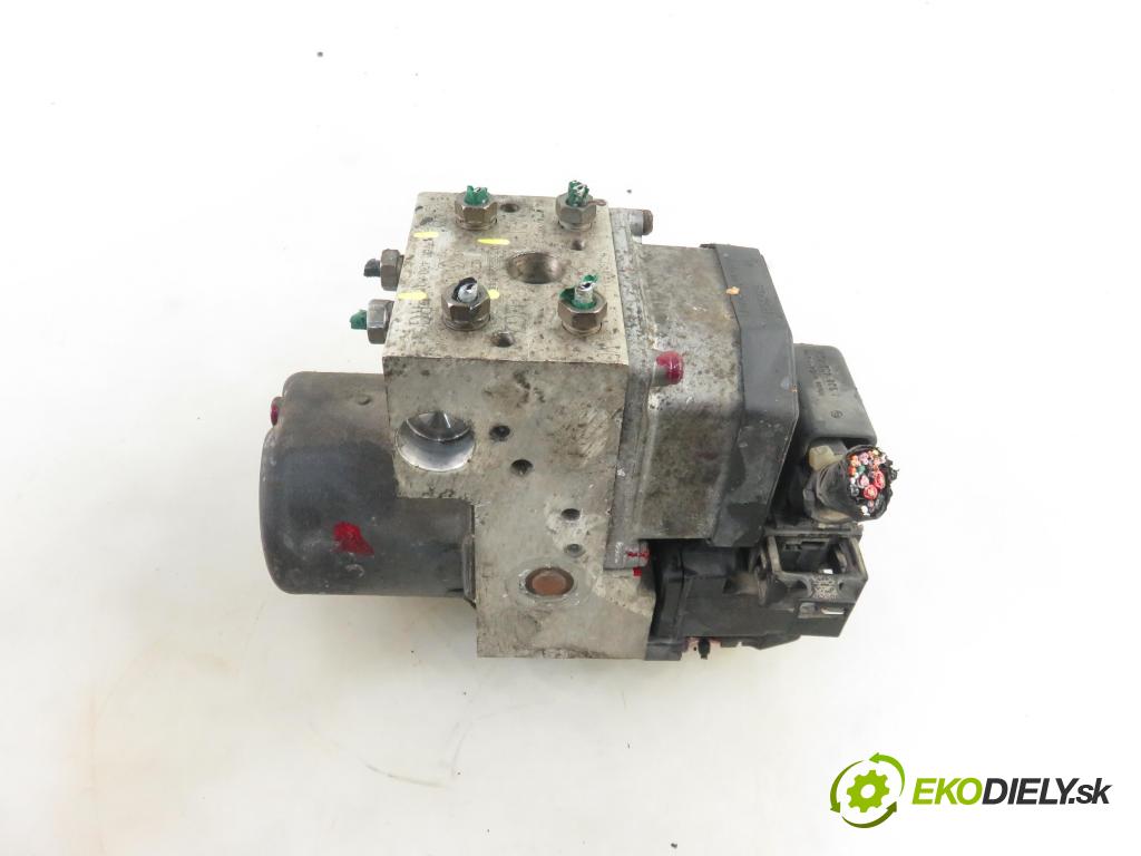 RENAULT SCENIC I (JA0/1_) HB 2002 102,00 2.0 16V RX4 139 - F4R 744 1998,00 Pumpa ABS 0273004396 ; 7700430801 ; 0265220544 (Pumpy ABS)