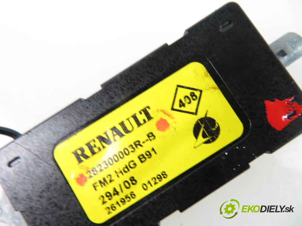 RENAULT MEGANE III liftback (BZ0/1_) HB 2009 1461,00 Wzmacniacze 1461,00 zesilovač Antenní: 282300003RB (Zesilovače)