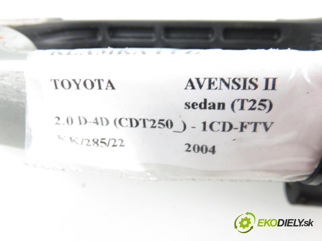 TOYOTA AVENSIS sedan (_T25_) SEDAN 2004 1995,00 Klamki zewnętrzne 1995,00 Kľučka