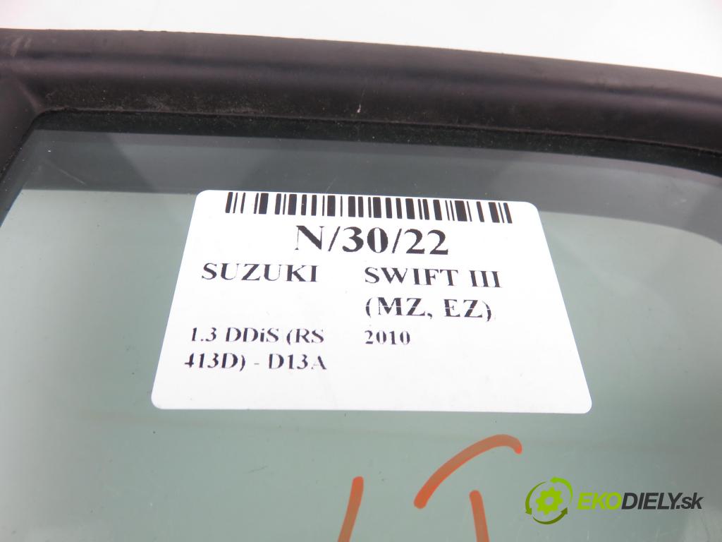 SUZUKI SWIFT III (MZ, EZ) rok 2010
 zelená farba