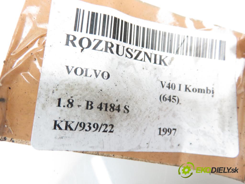 VOLVO V40 Kombi (645) KOMBI 1997 1731,00 Rozruszniki kompletne 1731,00 Štartér  (Štartéry)