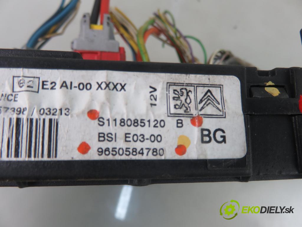 PEUGEOT 206 liftback (2A/C) HB 2003 50,00 1.4 HDi 8V 70 - 8HX 1398,00 MODUL BSI S118085120B ; 9650584780