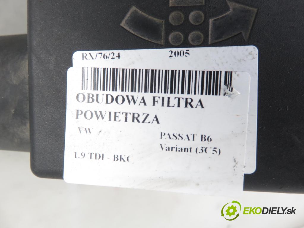 VW PASSAT B6 Variant (3C5) KOMBI 2005 77,00 1.9 TDI - BKC 1896,00 obal filtra vzduchu 3C0129607AF ; 3C0129601AM (Kryty filtrů)