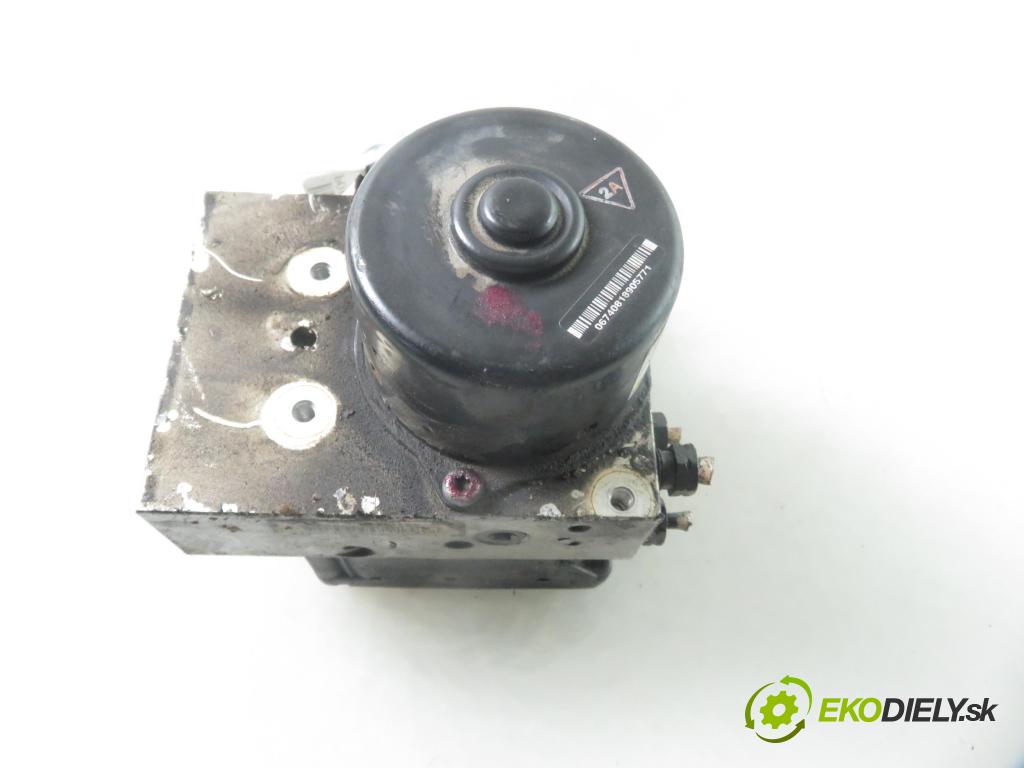 VOLVO V70 I (875, 876) KOMBI 1997 106,00 2.4 144 -  B 5252 FS 2435,00 Pumpa ABS 9157654B ; 10020401134 ; 9162675 (Pumpy ABS)