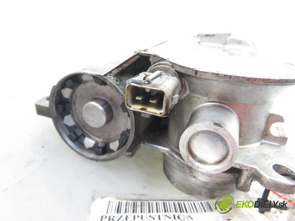 RENAULT CLIO II (BB_, CB_) HB 2001 55,00 1.2 16V (BB05, BB0W, BB11, BB27, BB2T, BB2U, BB2V, 1149,00 Škrtiaca klapka 8200067219 (Škrtiace klapky)