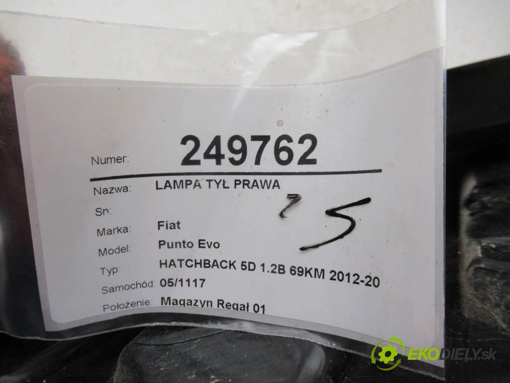 Fiat Punto Evo  2015 51 kW HATCHBACK 5D 1.2B 69KM 2012-2018 1200 Svetlo zad pravá  (Ostatné)